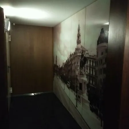 Path Dukes Porto
